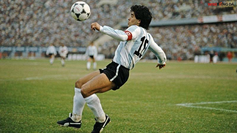Diego Maradona - Số 10