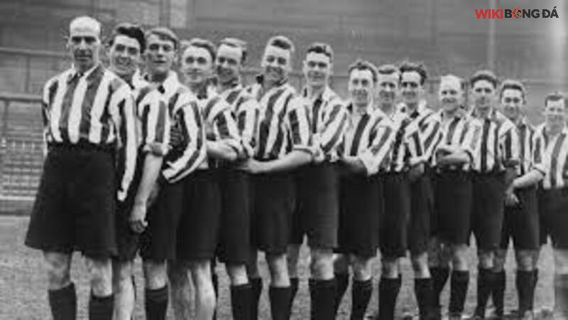 Sheffield FC thành lập năm 1857