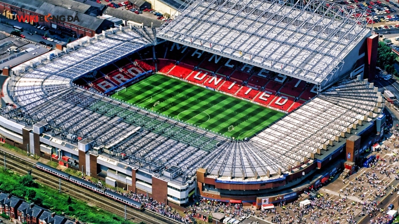 Giải nghĩa old trafford nghĩa là gì