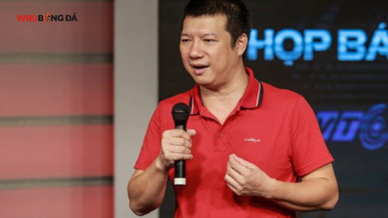 BLV Quang Huy sở hữu lối bình luận điềm đạm nhưng hài hước